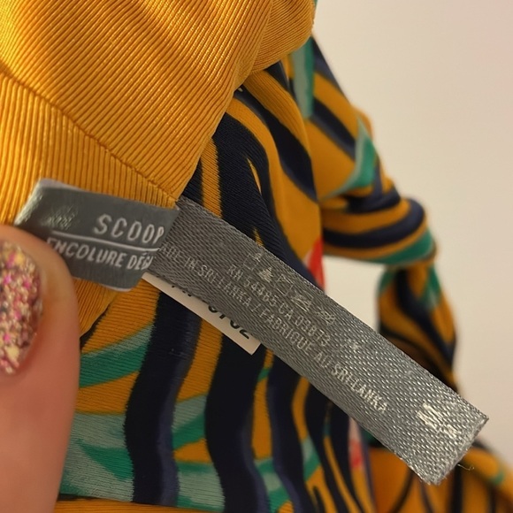 Aerie Yellow Orange Pineapple Tropical Wide Strap Scoop Bikini Top size M - Picture 6 of 13